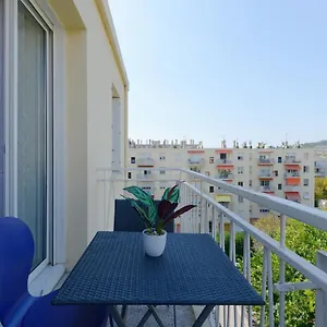 Nid Douillet De Mazargues Marseille